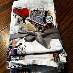 Pottery Barn Kids Thomas And Friends Train Toddler Sheet 3 Piece Set  2017